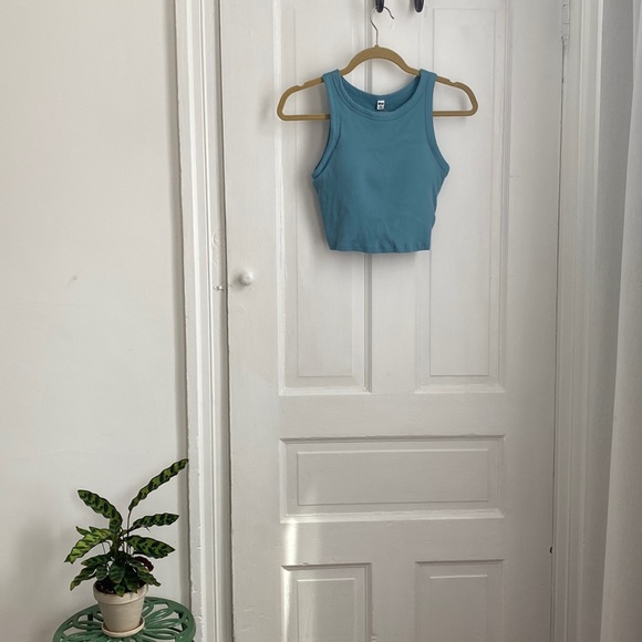 Uniqlo | Ribbed Cropped Sleeveless Bra Top - Picture 1 of 5